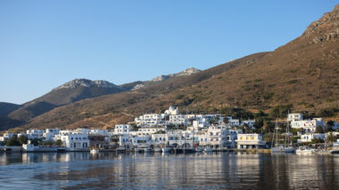 Vue du port de Katapola - Amorgos - Grèce